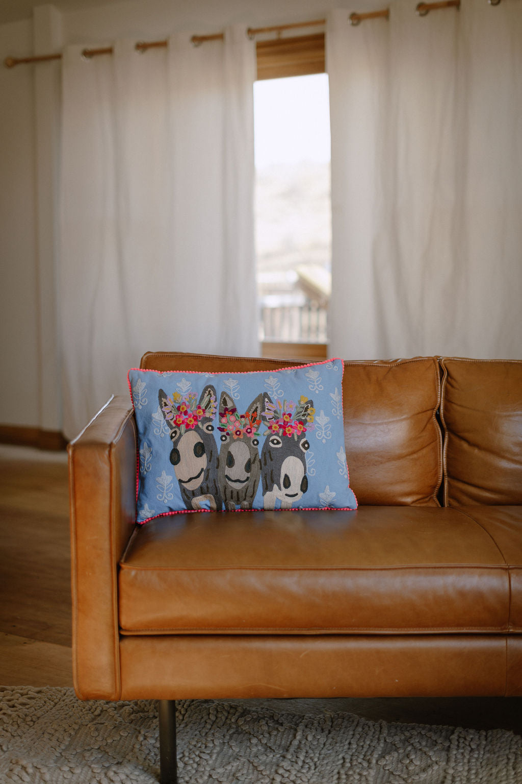 El Burro Feliz Embroidery Pillow – 16″ x 24″