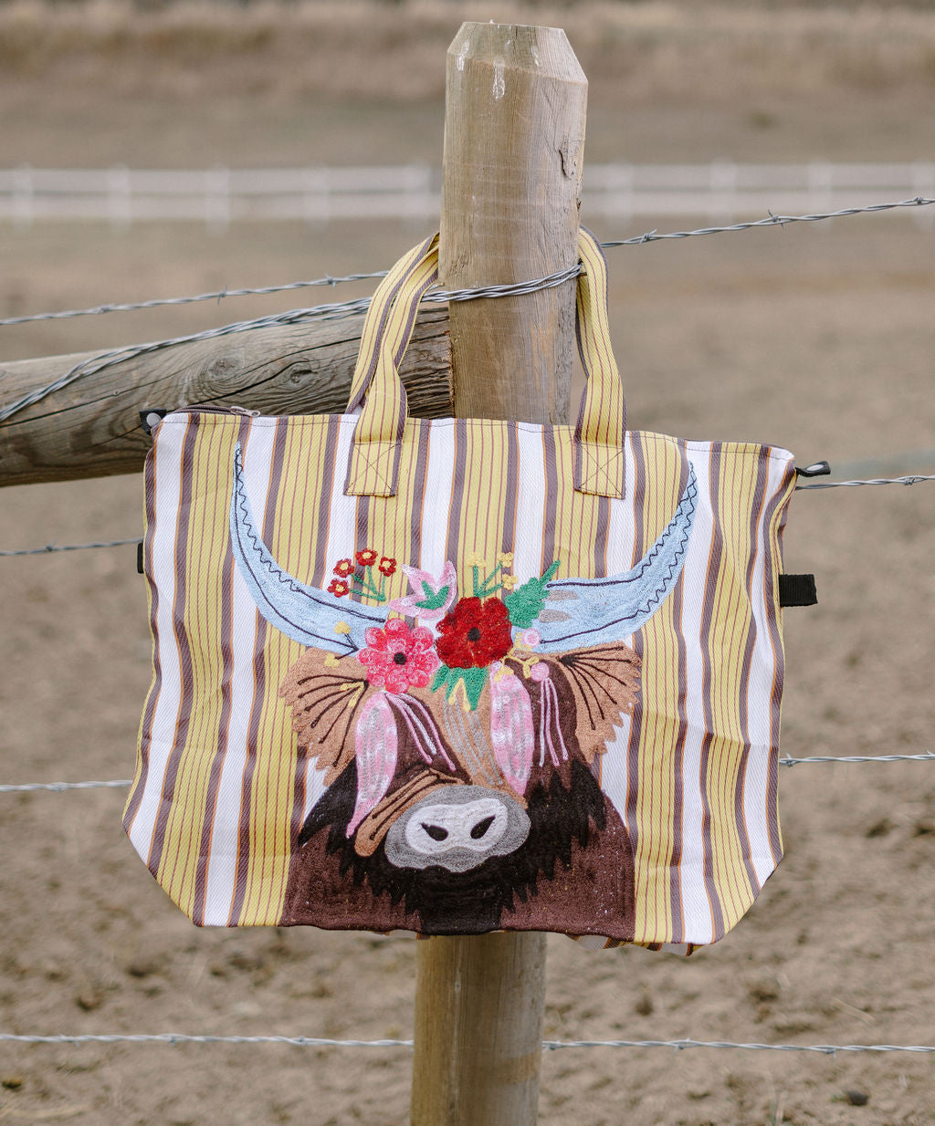 Highland Cow Oversized Market Tote